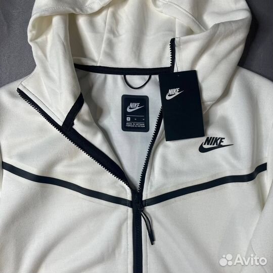 Nike Tech Fleece
