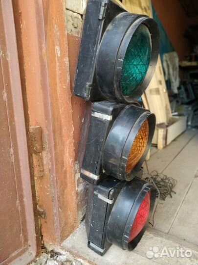 Ламповый светофор СССР для интерьера