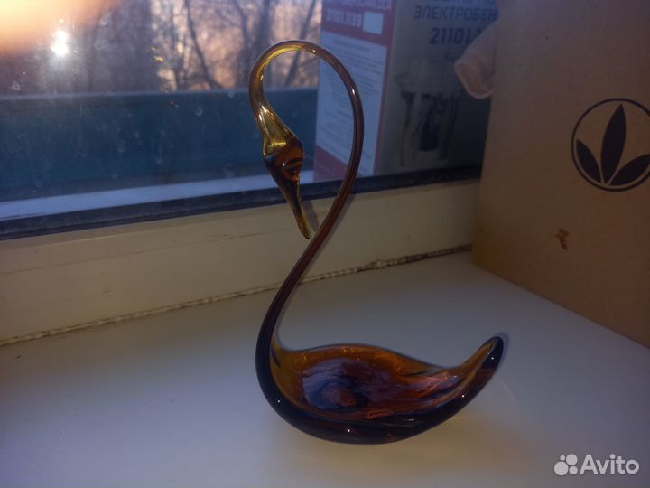 Статуэтка Лебедь, цветное стекло СССР