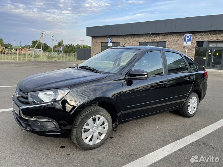 LADA Granta 1.6 МТ, 2023, 19 994 км
