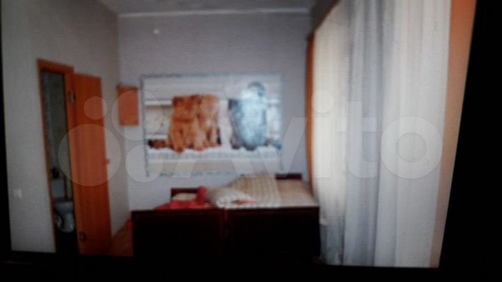 Комната 27 м² в 1-к., 1/4 эт.