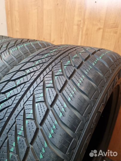 Goodyear UltraGrip 255/55 R18