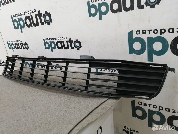 Решетка переднего бампера LZ-TA-CY11-003 Toyota