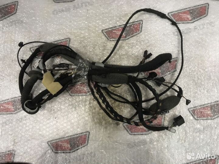 Проводка крышки багажника Шкода Рапид