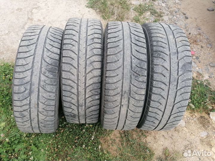 Bridgestone Ice Cruiser 7000 195/65 R15 91T