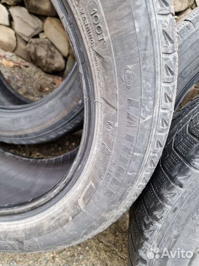 Michelin Latitude X-Ice 235/55 R18 100T