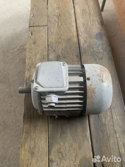 Электродвигатель