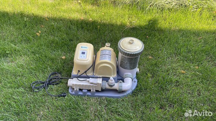 Хлорогенер с насосом Intex 7570 л/ч 54612