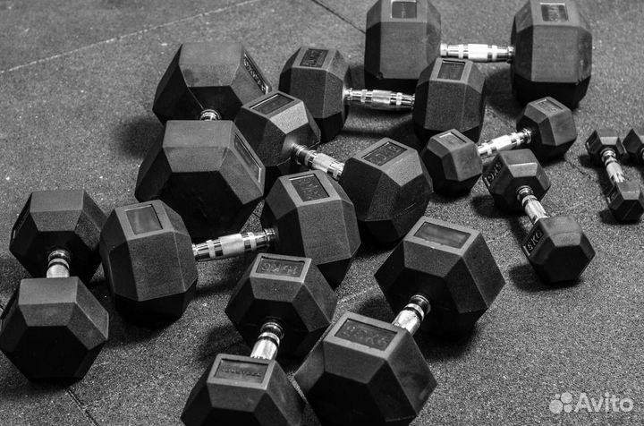 Гантельный ряд, гантели 153кг. В наличии и др.вес