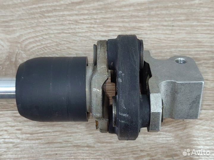 Рулевой карданчик Bmw X5 Рест E70 рест N55B30 2010