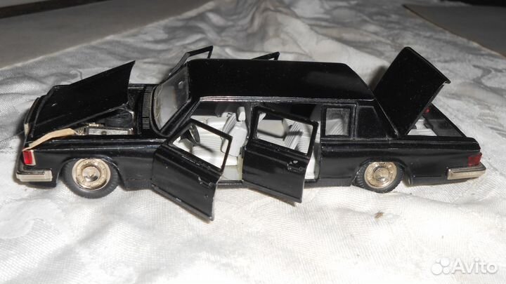 Машинка ЗИЛ-115