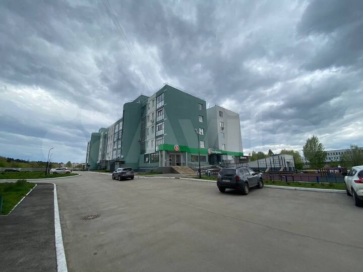 3-к. квартира, 81,3 м², 1/9 эт.