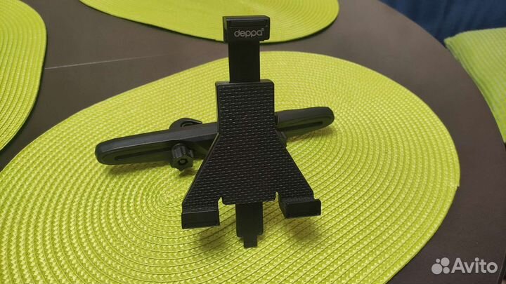 Крепление для планшета Deppa
