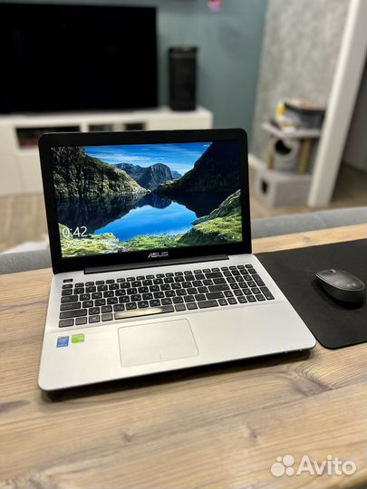 Ноутбук asus X555L/i5-4210/6Gb/GT820/1Tb/15.6