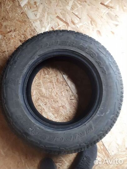 Bridgestone Dueler A/T 001 215/70 R16