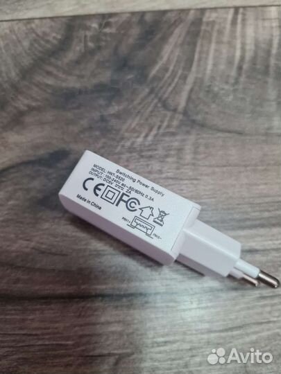 Новая китайская зарядка для телефона