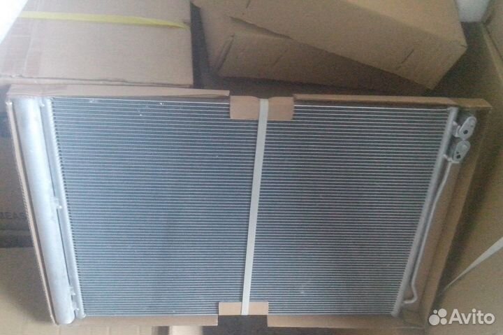 Радиатор кондиционера бмв F10