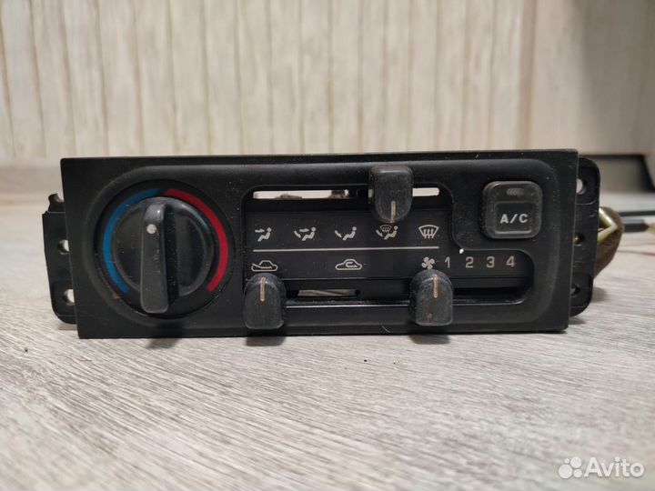 Блок управления печкой Kia Sportage