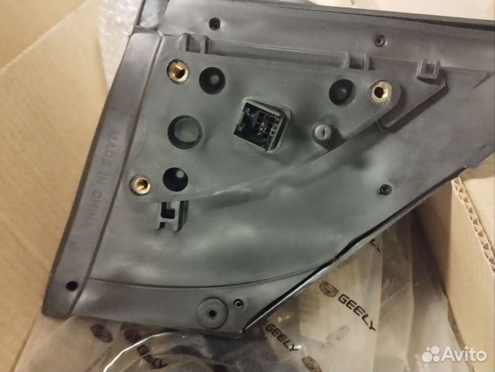 Зеркало боковое правое Solaris без подогрев 3конт