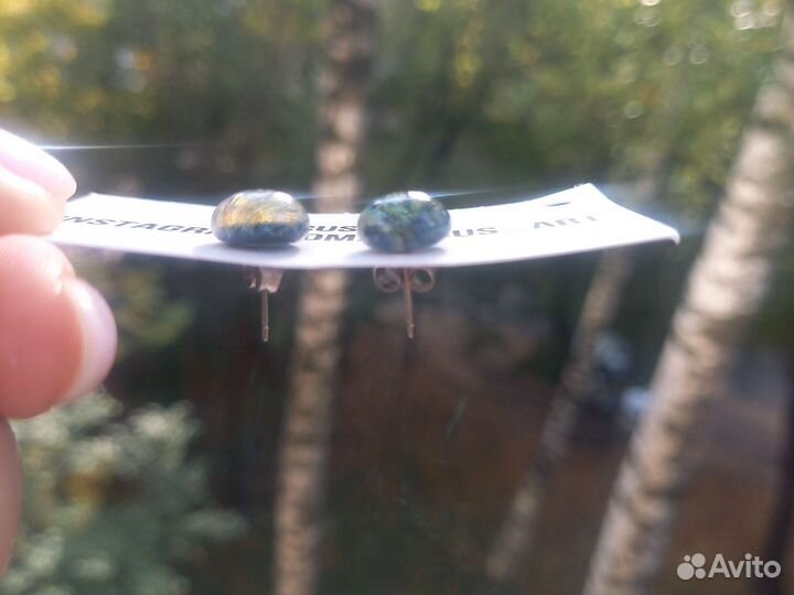 Серьги гвоздики