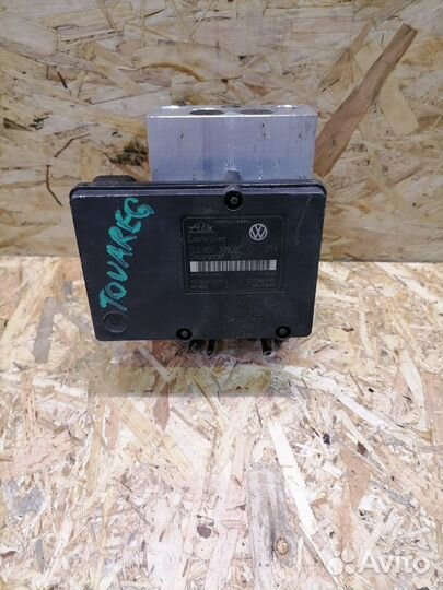 Блок ABS Volkswagen Touareg 7L 3.2