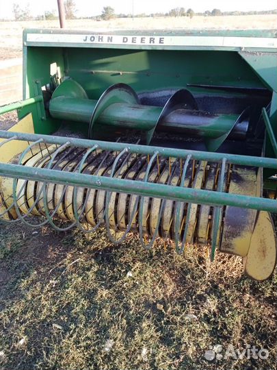 Пресс-подборщик John Deere 336, 2000