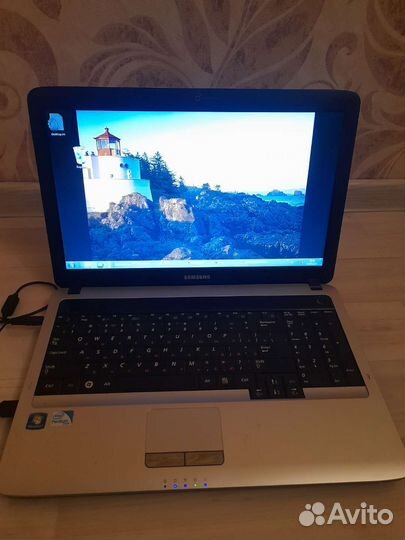 Ноутбук Samsung