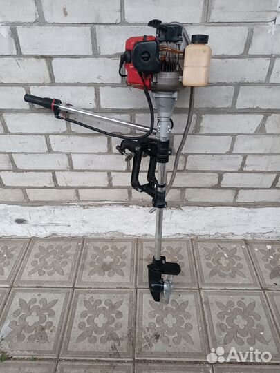 Лодочный мотор