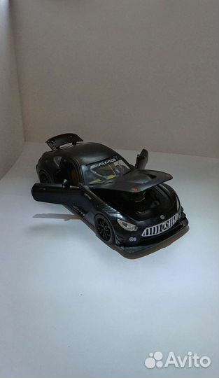 Игрушечная машина метал Mersedes-benz AMG GT