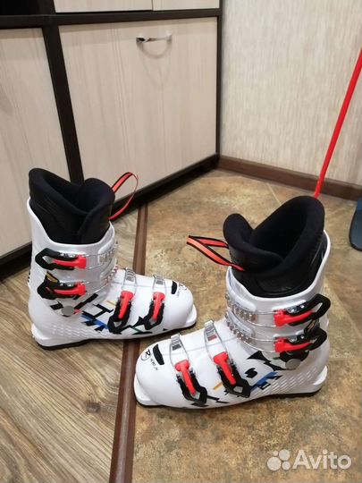 Горнолыжные ботинки подростковые