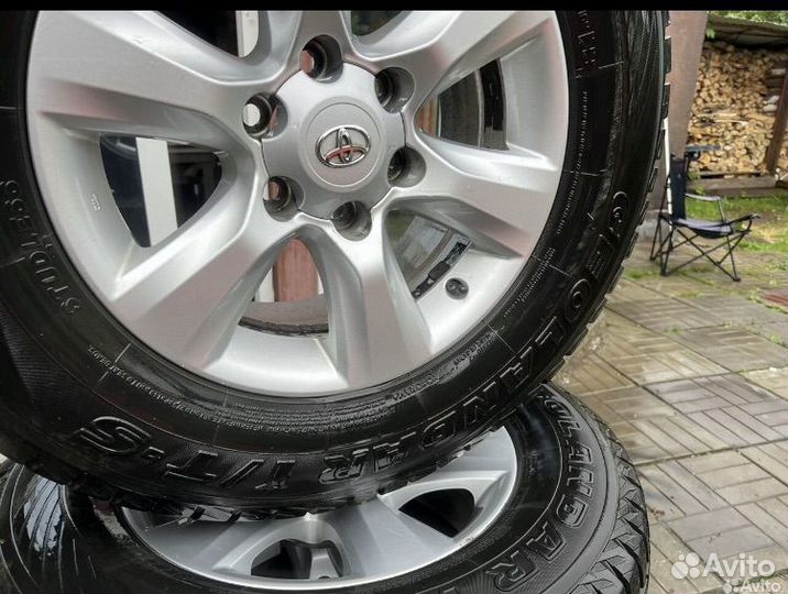 Комплект колес toyota R17 + Yokohama 265/65