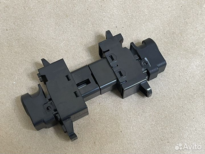 Кнопка стеклоподьемника huyndai solaris перед зад