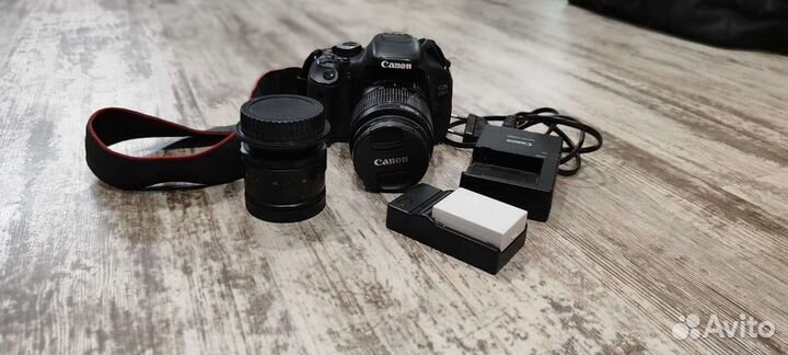 Зеркальный фотоаппарат canon 600d