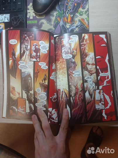 Комикс Марвел Старик Логан том 1