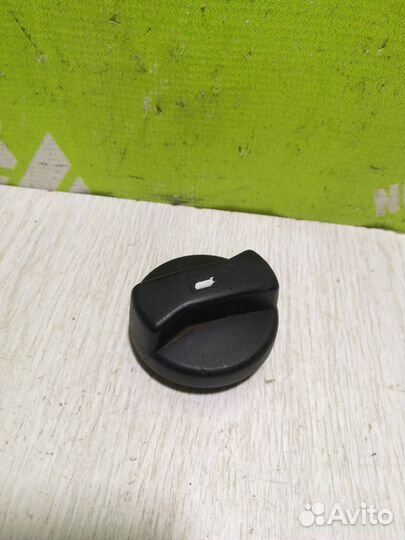 Крышка маслозаливной горловины Ауди 80 90 Б4