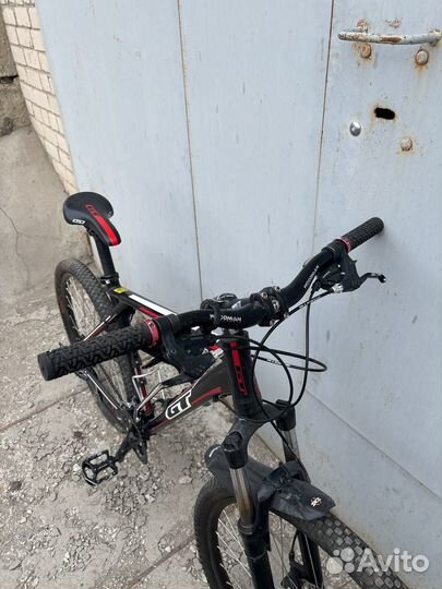 Велосипед Gt avalanche 4.0