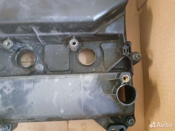 Клапанная крышка Volvo C30 S40 2 V50 S80 V70 1,8