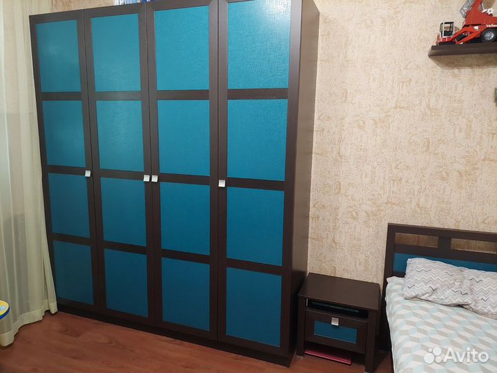 Спальный гарнитур б/у