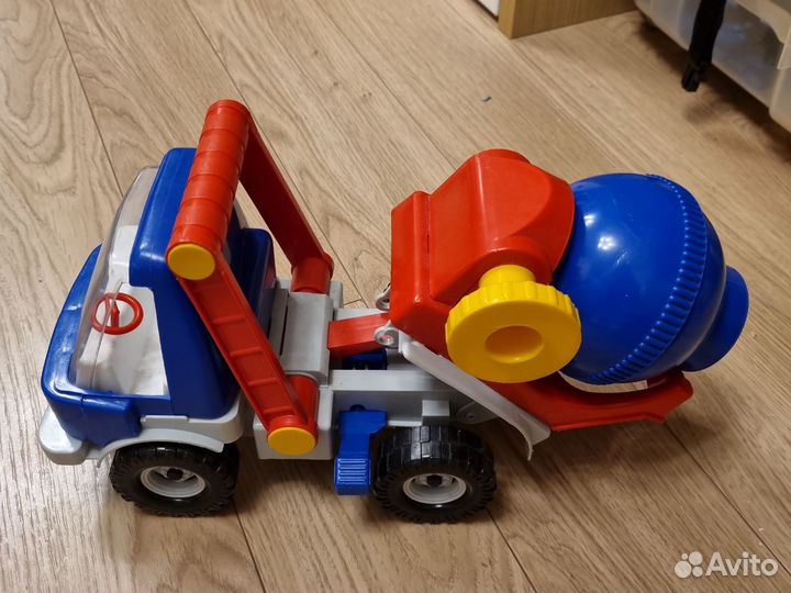 Бетономешалка игрушка