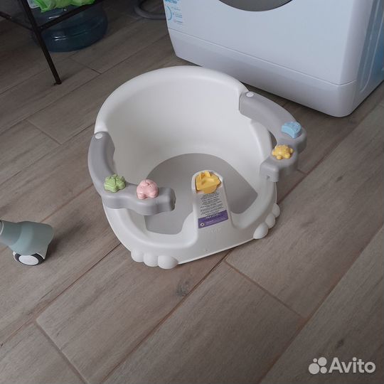 Стульчик для купания б/у