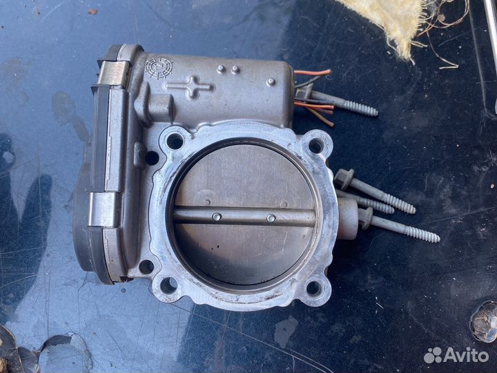 Дроссельная заслонка Jeep Grand Cherokee wk2