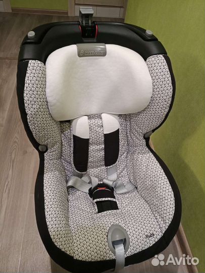Автокресло maxi cosi rubi от 9 мес
