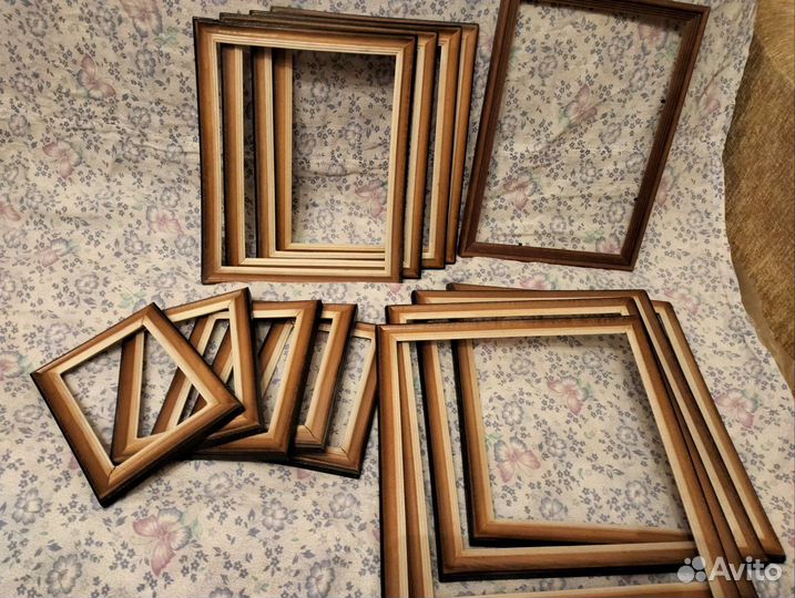 Рамки для фото и картин
