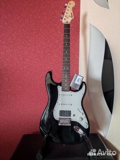 Fender Squier Bullet Stratocaster HSS+EMG-81,чехол