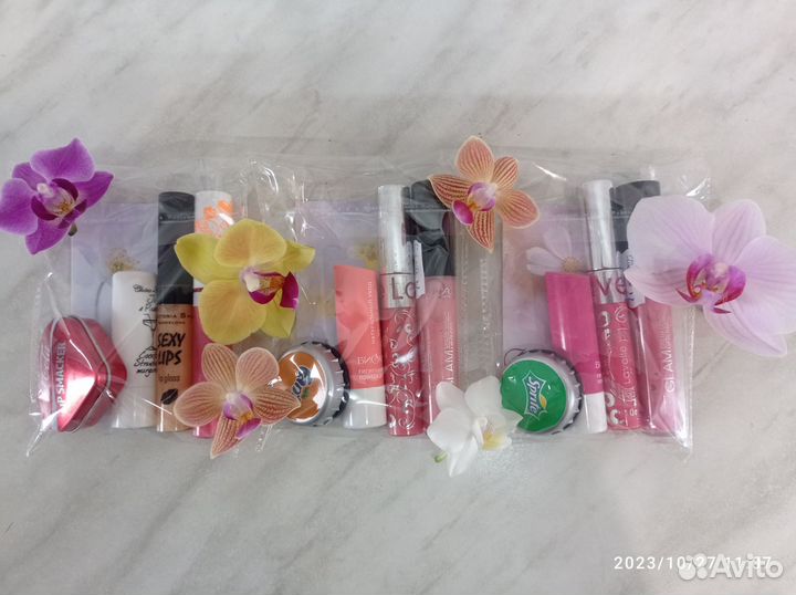 Набор косметики Mixx для губ