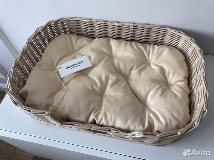 Лежанка плетёная для кошек и собак