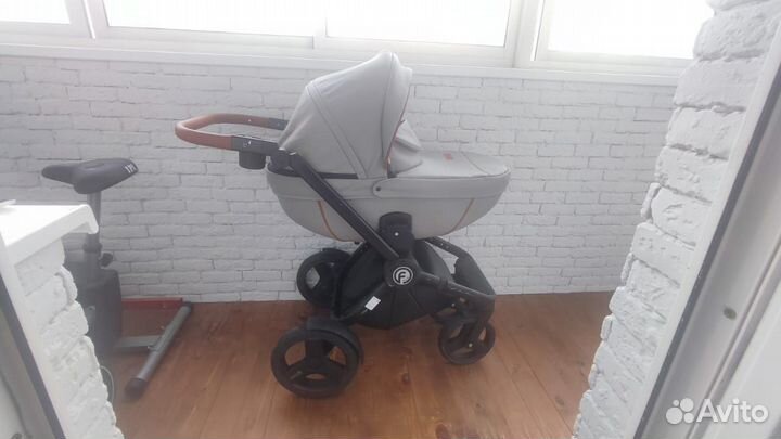 Детская коляска 3 в 1 Verdi Futuro