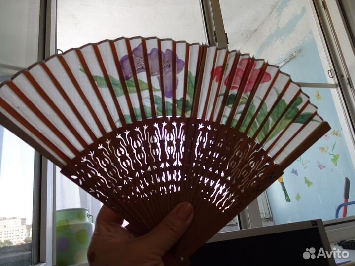 Китайский болванчик,китайский веер винтаж