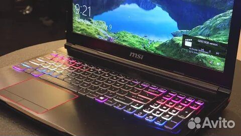 Игровой MSI GE73 Raider RGB 8RF-095XRU GTX1070/8 г