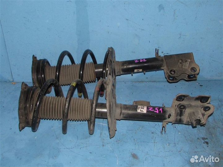 Стойка передняя правая Nissan Murano PNZ51 VQ35DE